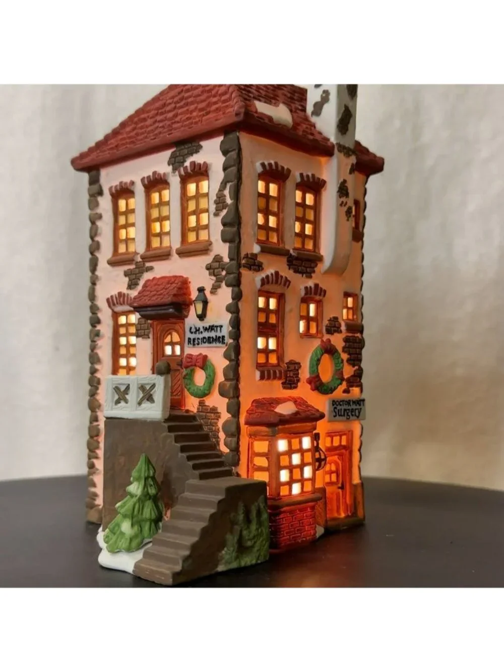 Dept 56 C H Watt Physician Dickens Christmas Village Lighted  Building (no box)